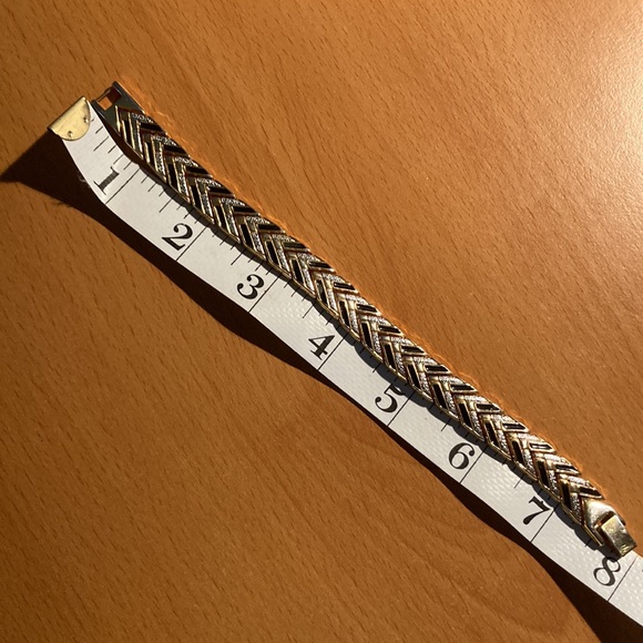 Chevron Pattern bracelet - Picture 7 of 7